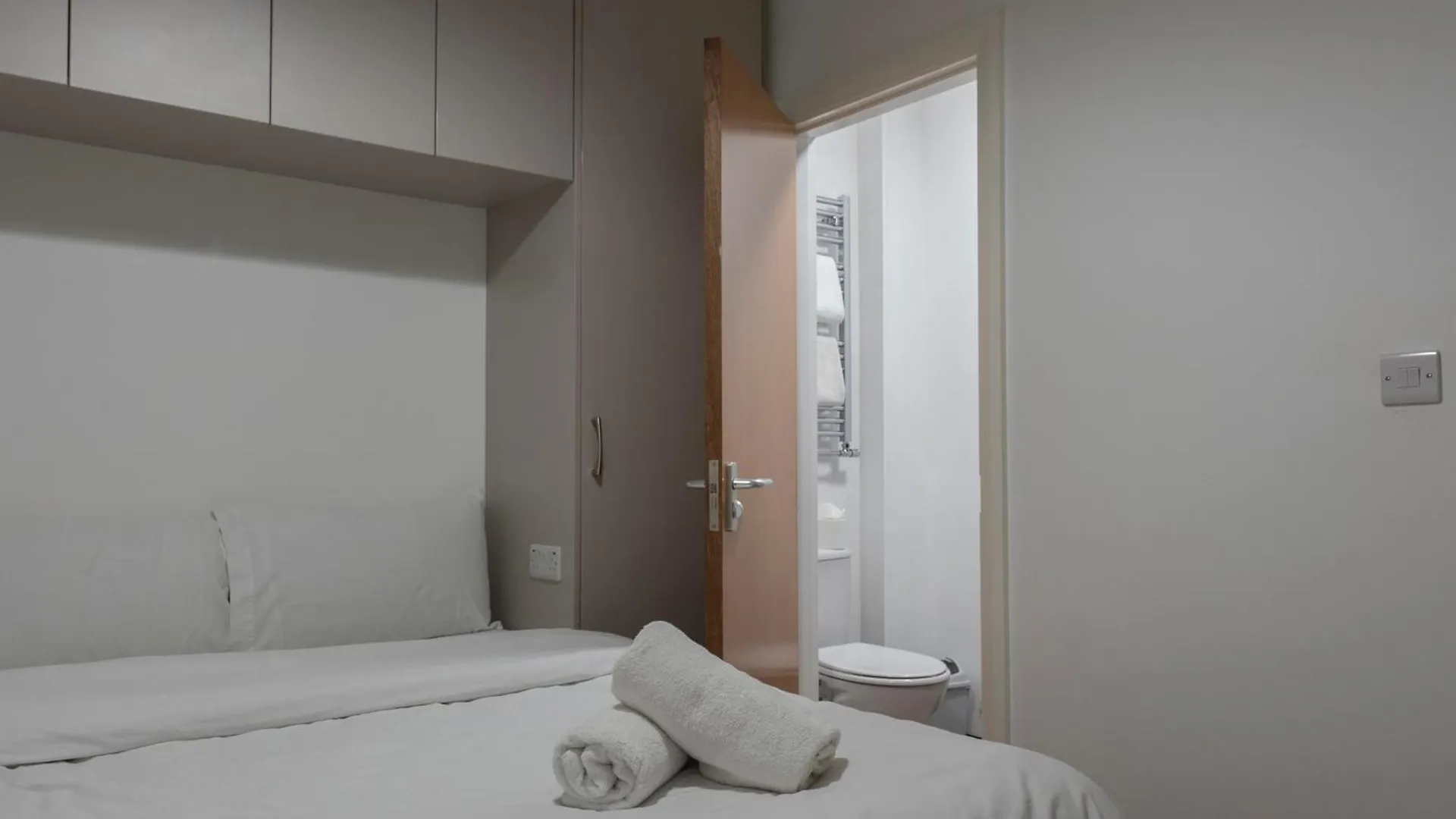 Boutique Belfast Apartment For 2