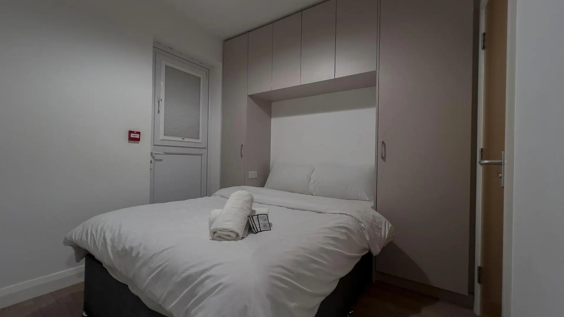 Boutique Belfast Apartment For 2